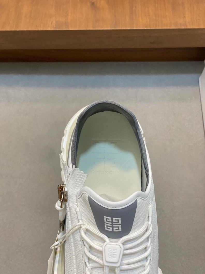 Gxvxnchy Sneakers Comfortable 152369