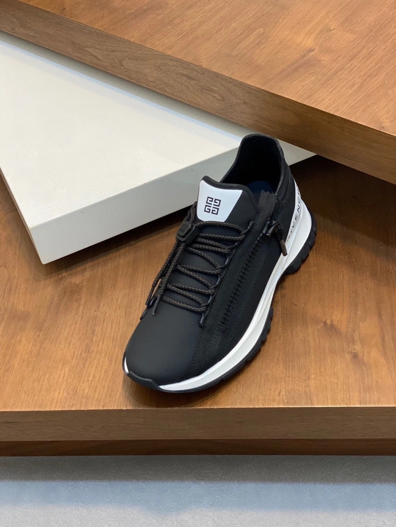 TopPick Gxvxnchy Sneakers 152360
