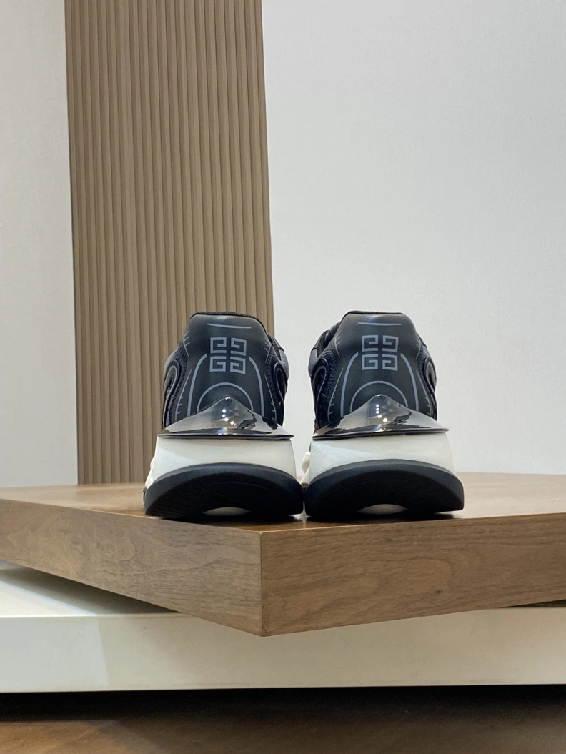 Gxvxnchy Sneakers Fashionable 152354