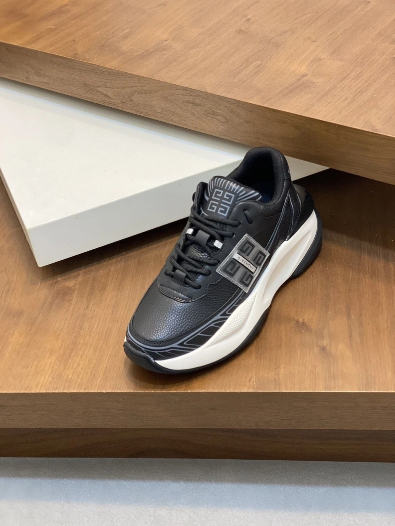 Gxvxnchy Sneakers Affordable 152357