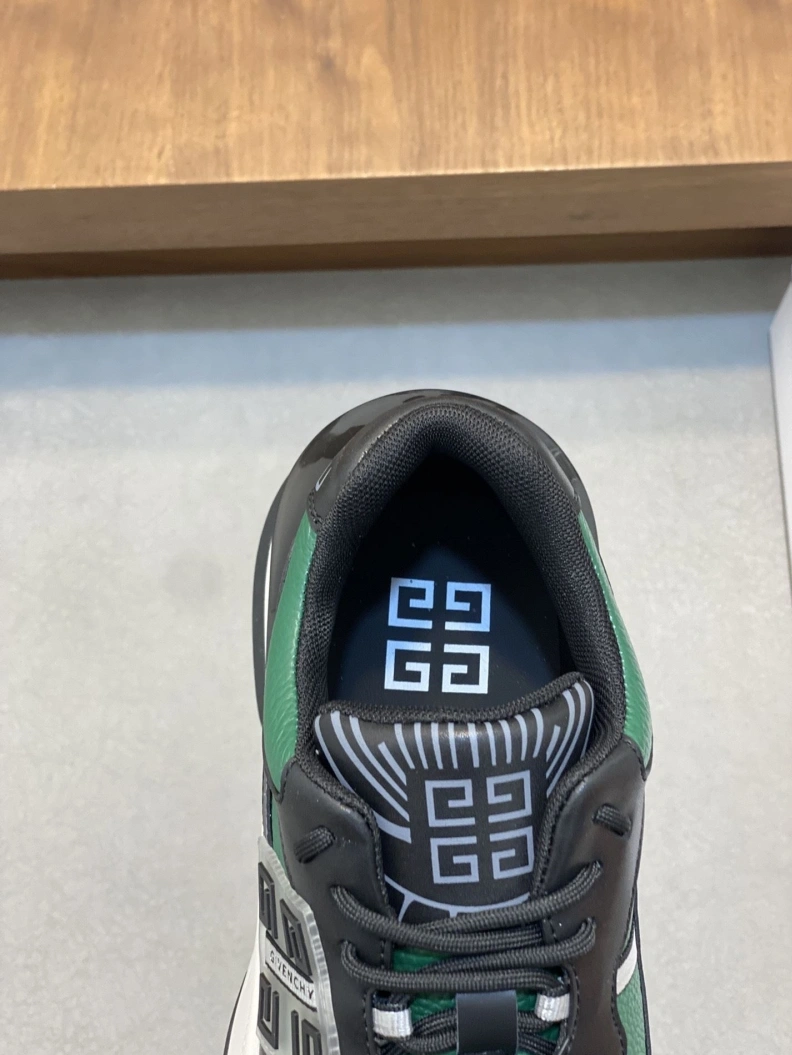 Gxvxnchy Sneakers Breathable 152351