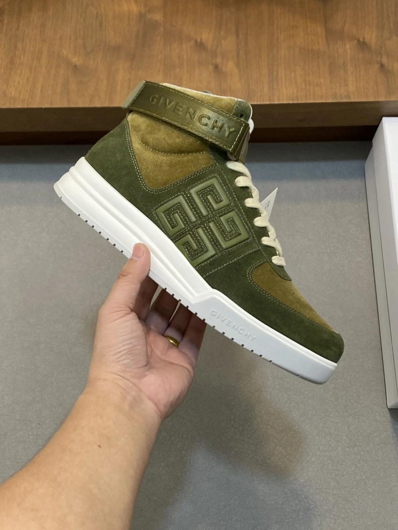 Gxvxnchy Sneakers UrbanStyle 152349