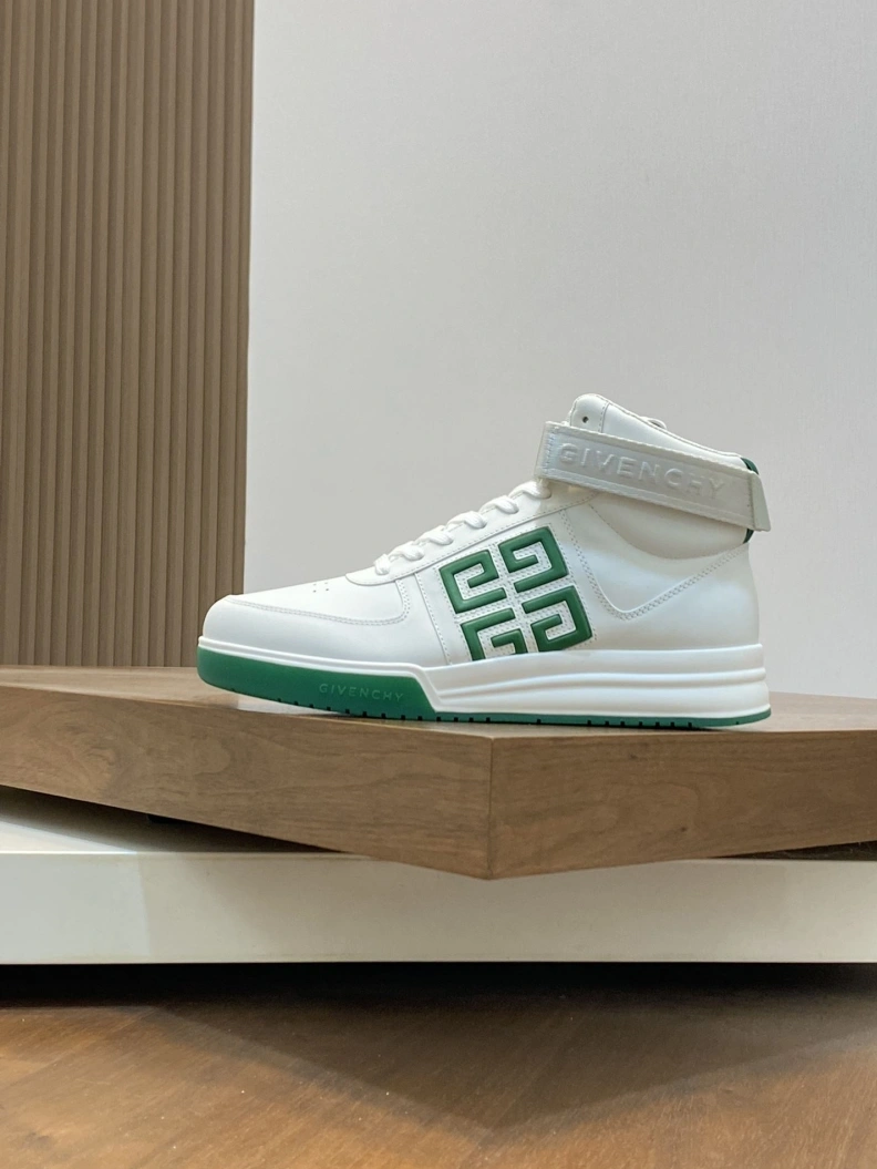 Durable Gxvxnchy Sneakers 152346