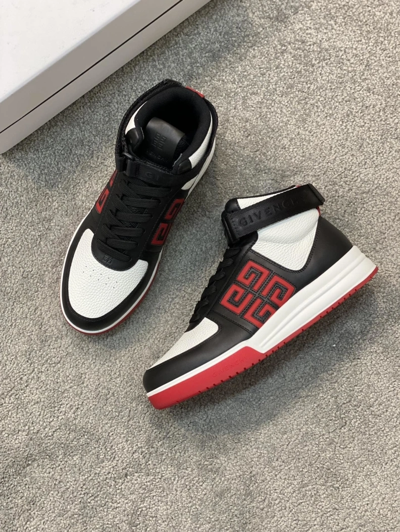 Gxvxnchy Sneakers Trendsetting 152342