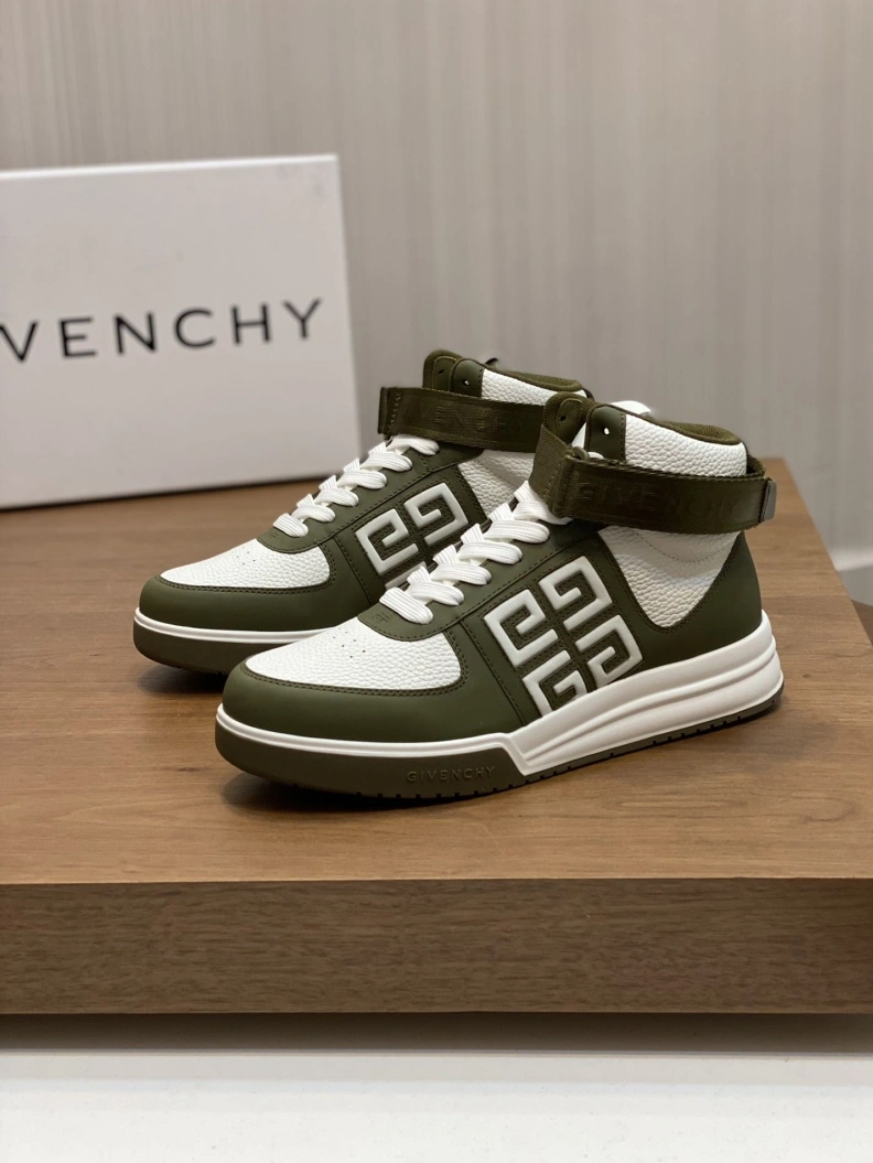 TopPick Gxvxnchy Sneakers 152329