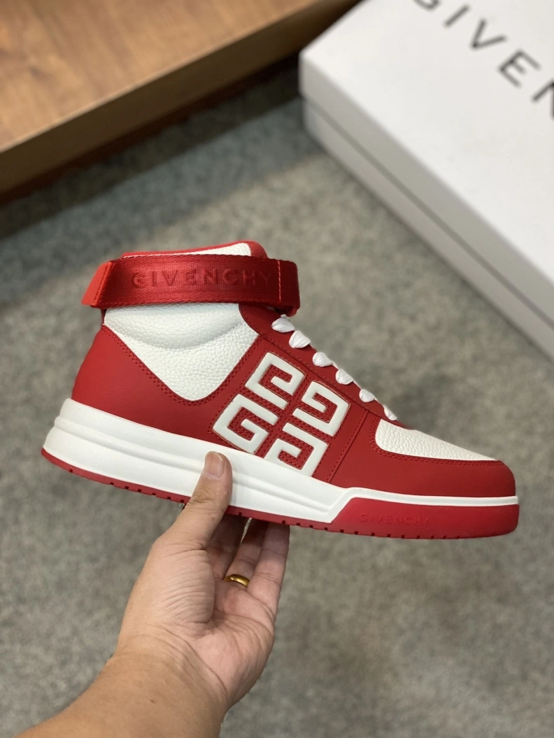 Popular Gxvxnchy Sneakers 152335