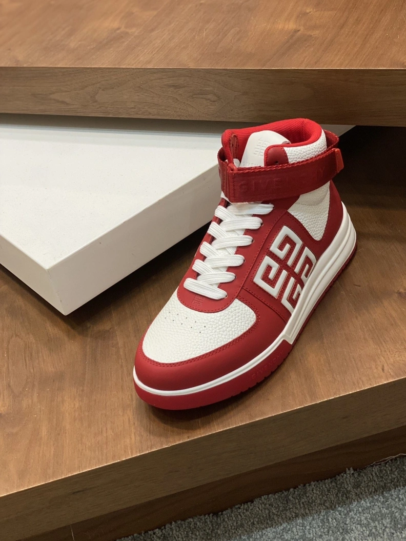 Popular Gxvxnchy Sneakers 152335