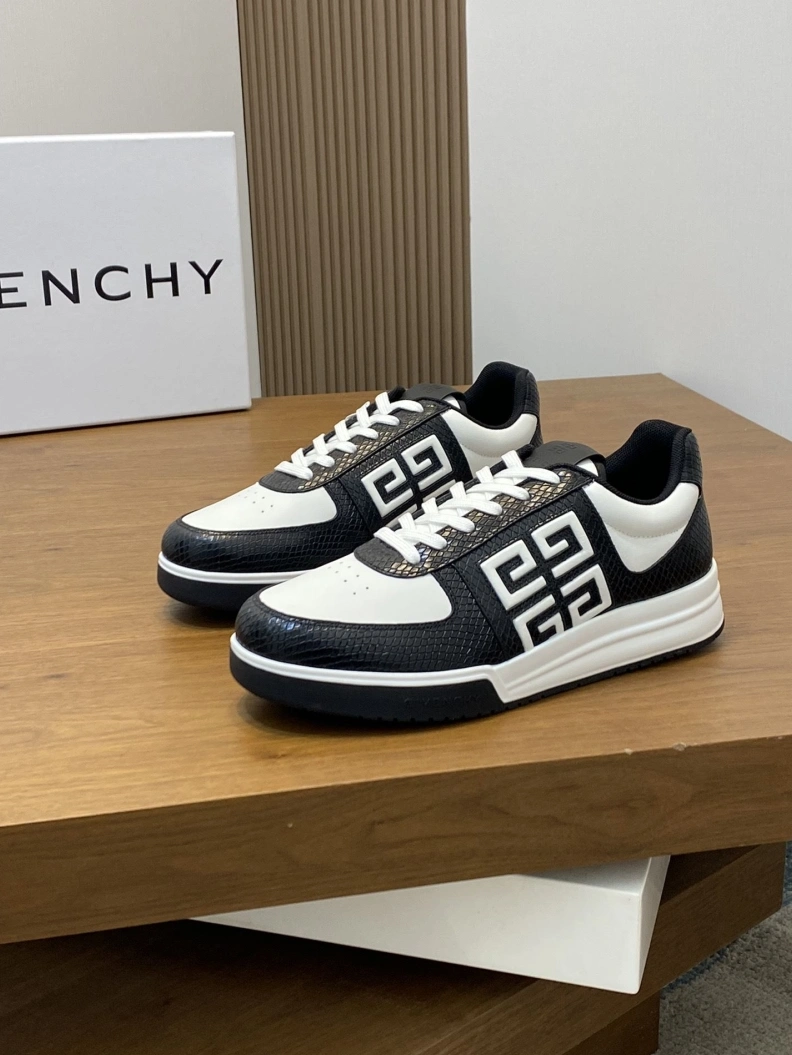Gxvxnchy Sneakers Fashionable 152334