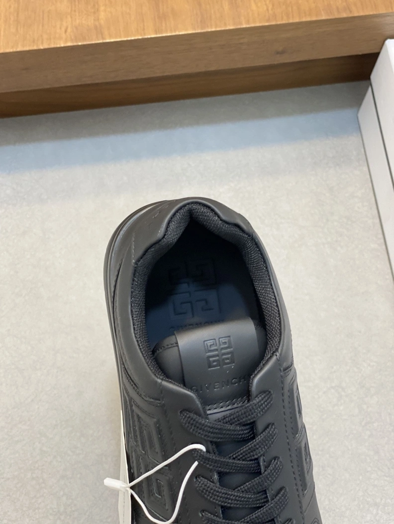 Gxvxnchy Sneakers Reliable 152331