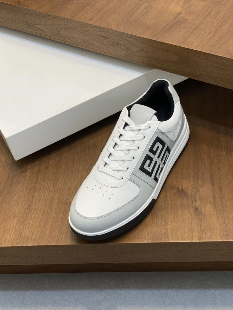 Gxvxnchy Sneakers Refined 152327