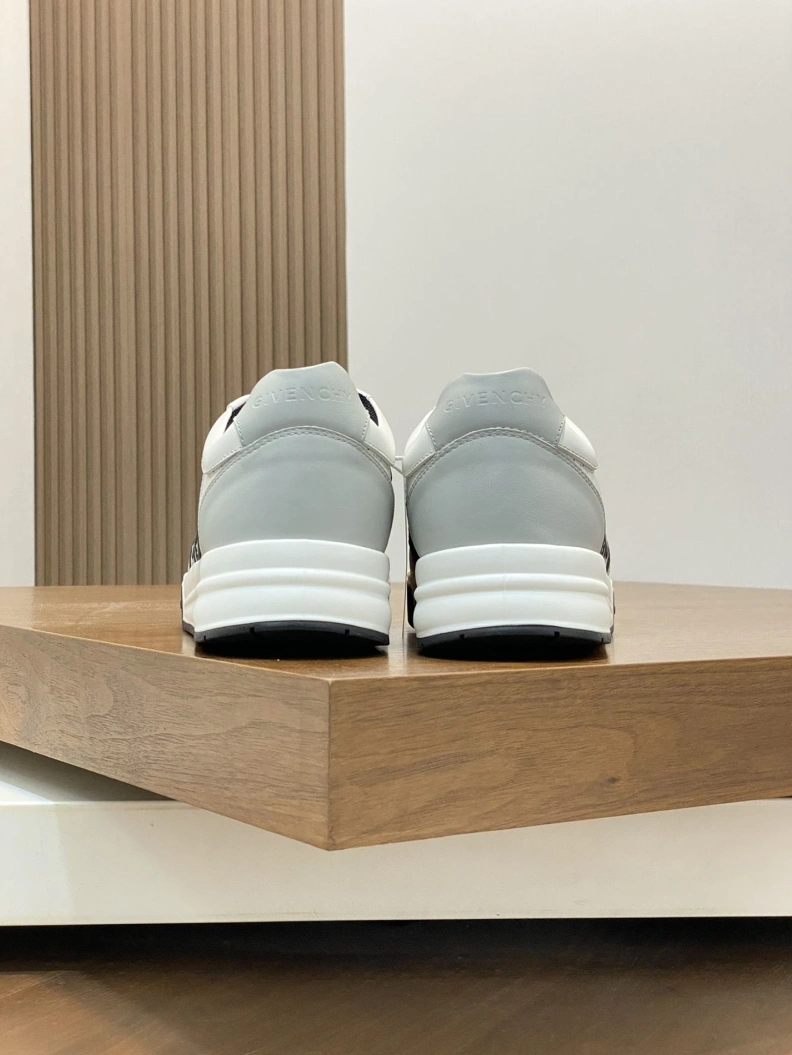 Gxvxnchy Sneakers Refined 152327