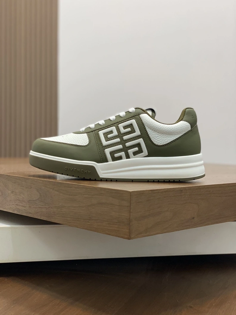 Gxvxnchy Sneakers Functional 152338