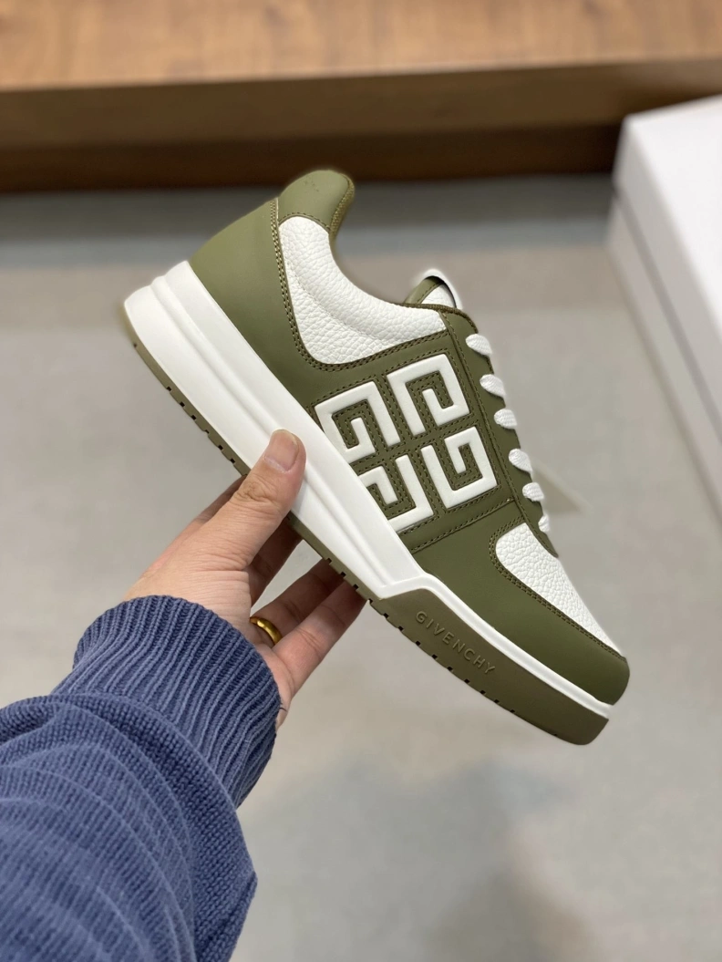 Gxvxnchy Sneakers Functional 152338