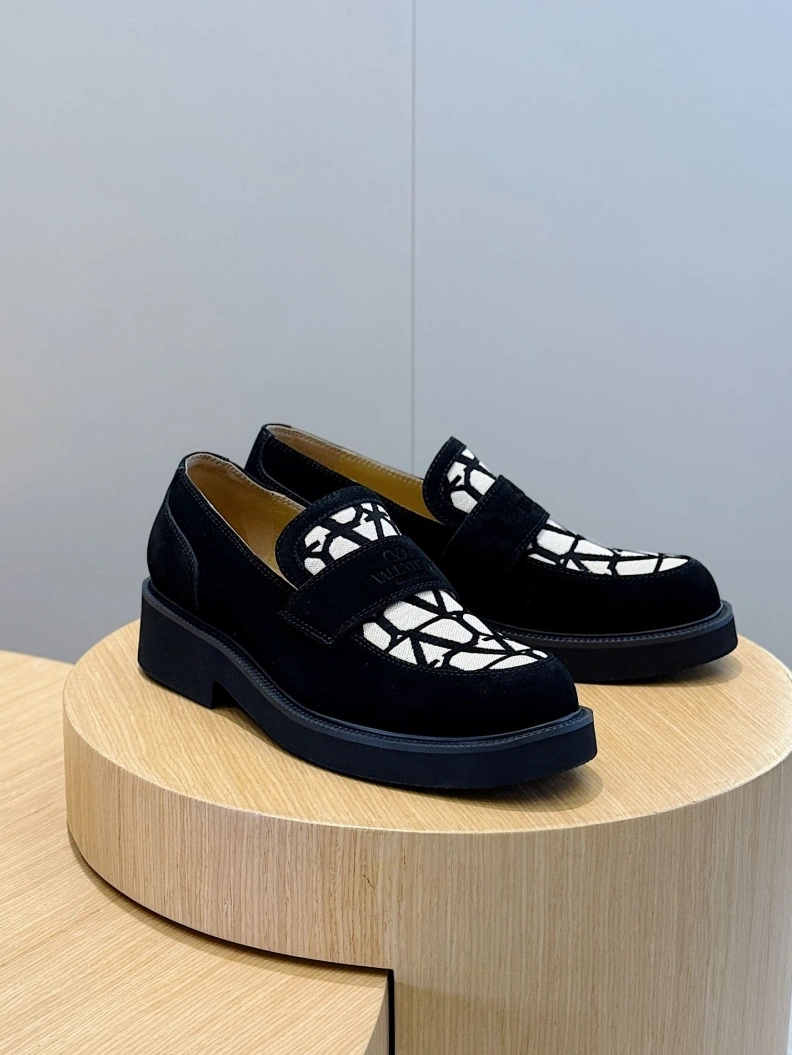 Lightweight Vxlxntino Leather Shoes 229205