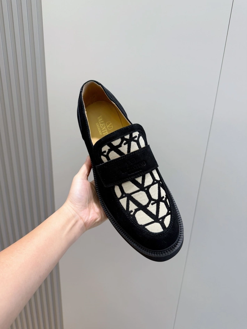 Lightweight Vxlxntino Leather Shoes 229205