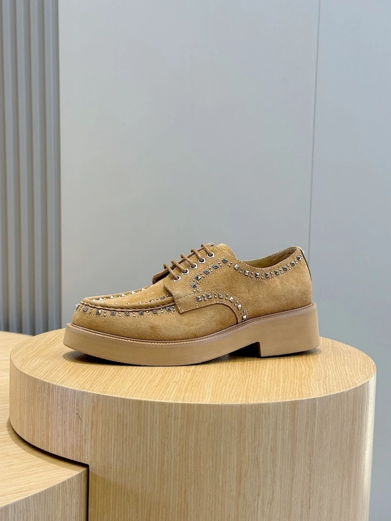 Durable Vxlxntino Leather Shoes 229190