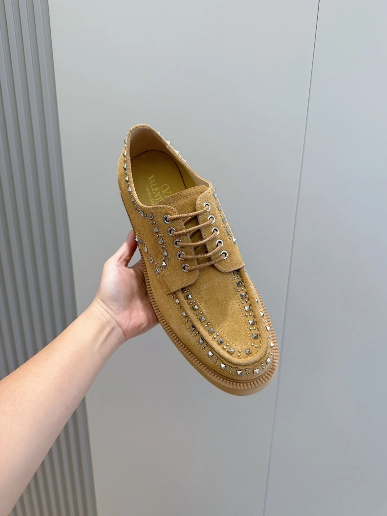 Durable Vxlxntino Leather Shoes 229190