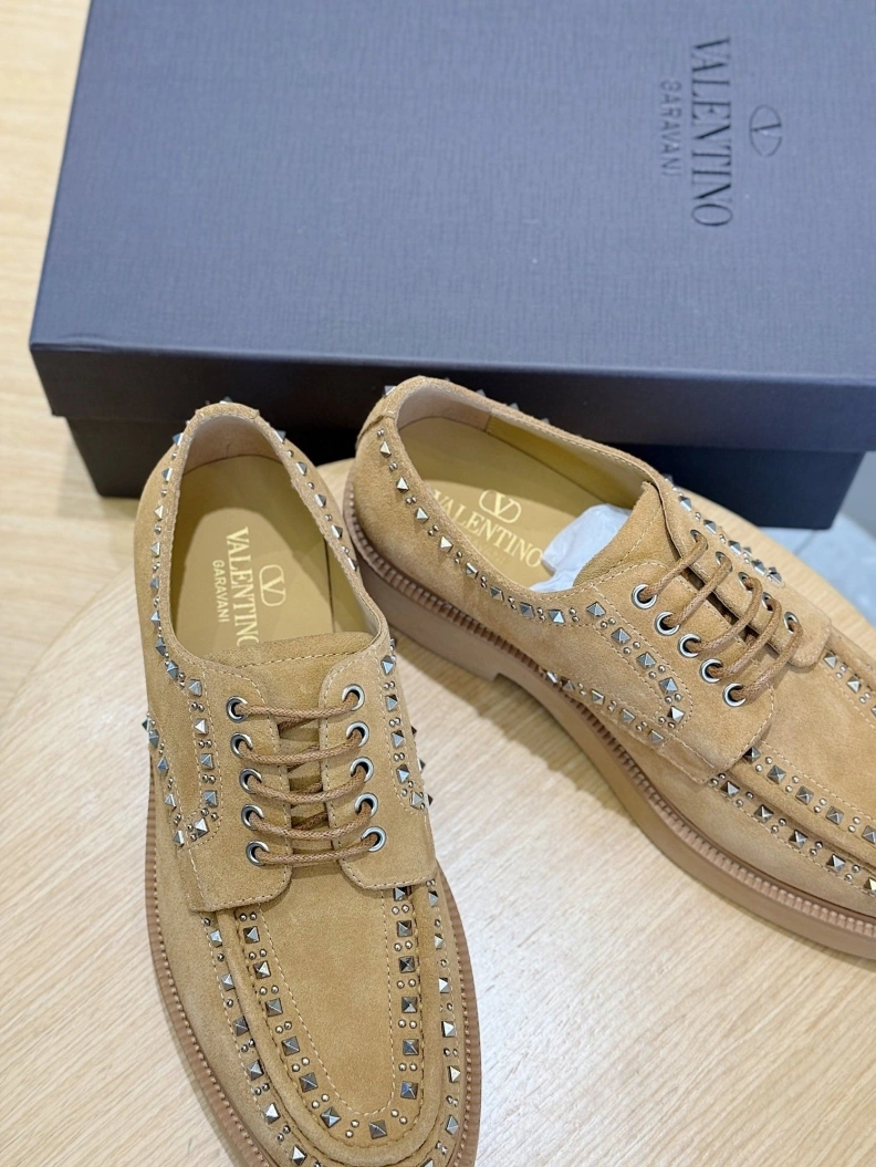 Durable Vxlxntino Leather Shoes 229190