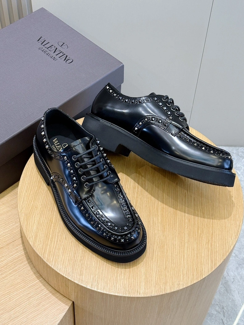 Trendy Vxlxntino Leather Shoes 229195