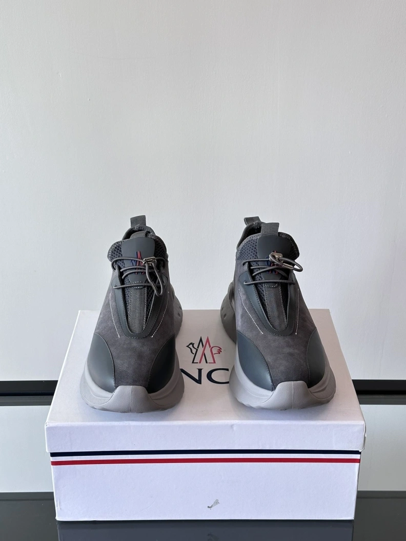 Comfortable Mxnclxr Sneakers 197317
