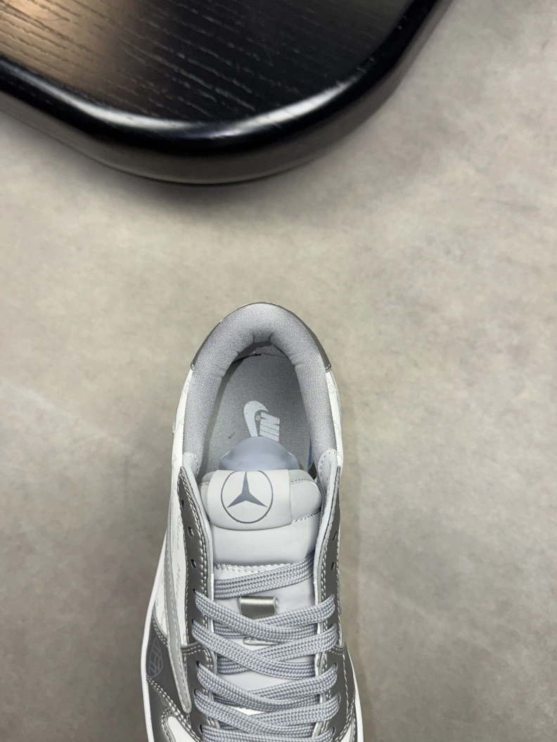 Bright Nxkx Sneakers 198630