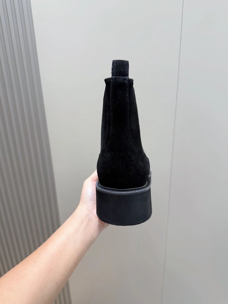 Flexible Vxlxntino Boots 229206