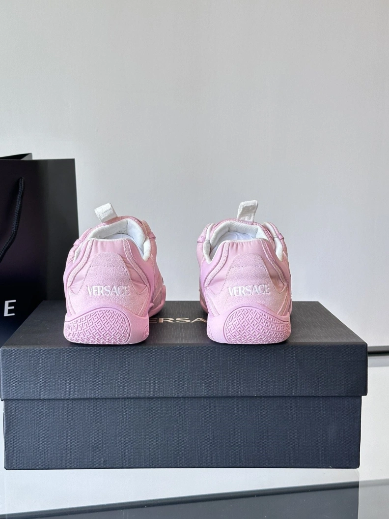 Elegant Gxvxnchy Sneakers 152332