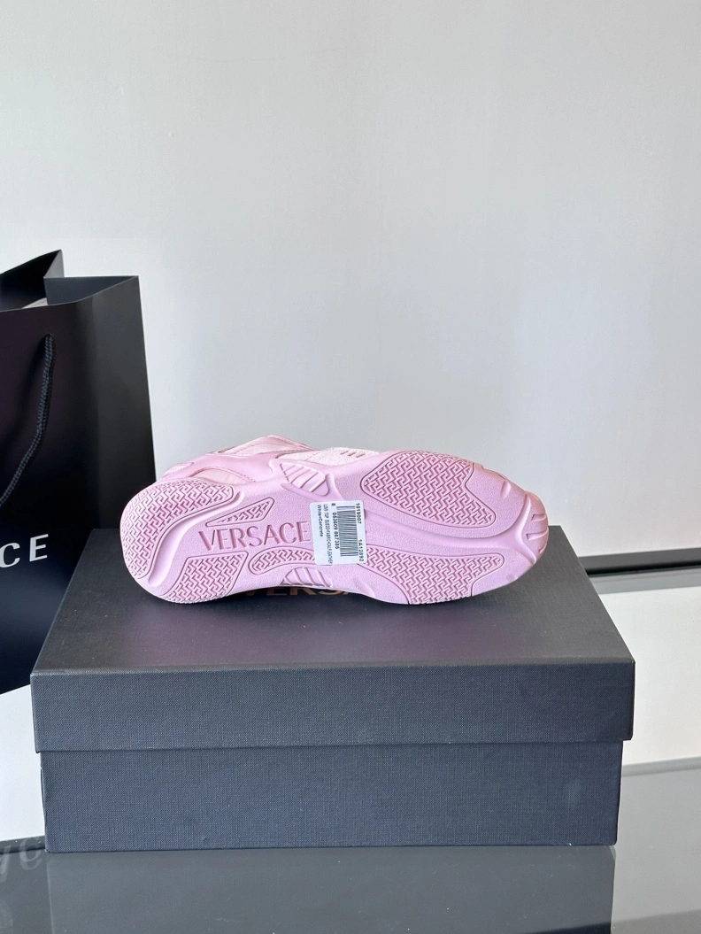Elegant Gxvxnchy Sneakers 152332