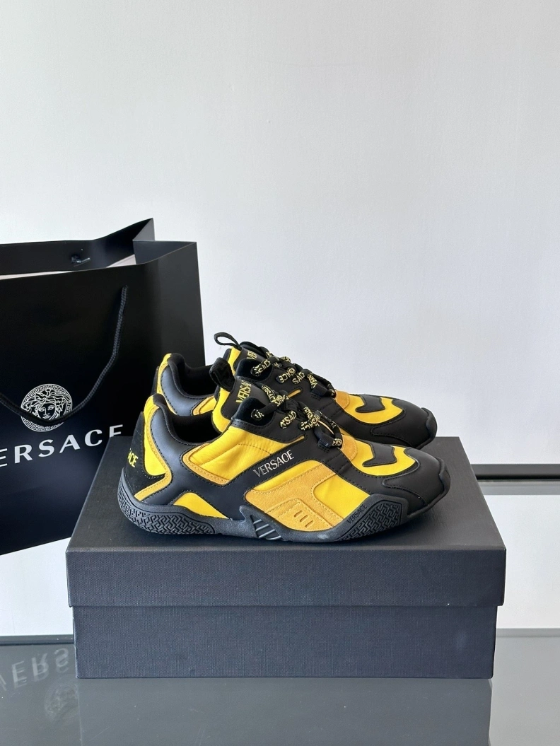 Gxvxnchy Sneakers SportInspired 152343