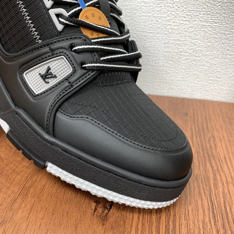 Functional LX Sneakers 181618