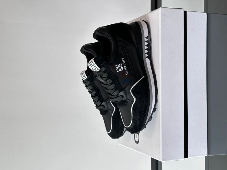 Gxvxnchy Sneakers Trendy 152314