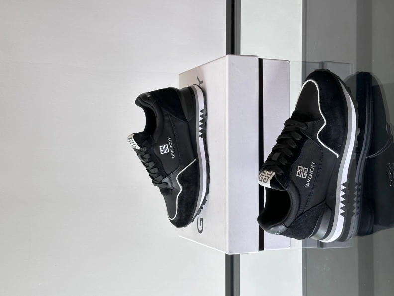 Gxvxnchy Sneakers Trendy 152314