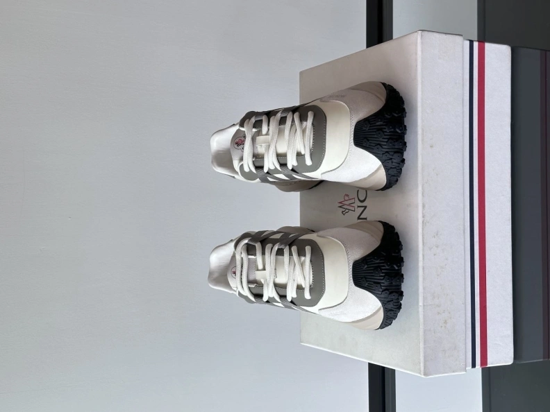 Sophisticated Mxnclxr Sneakers 197311