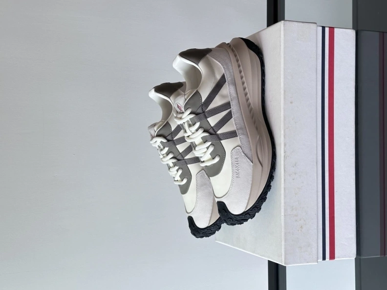 Sophisticated Mxnclxr Sneakers 197311
