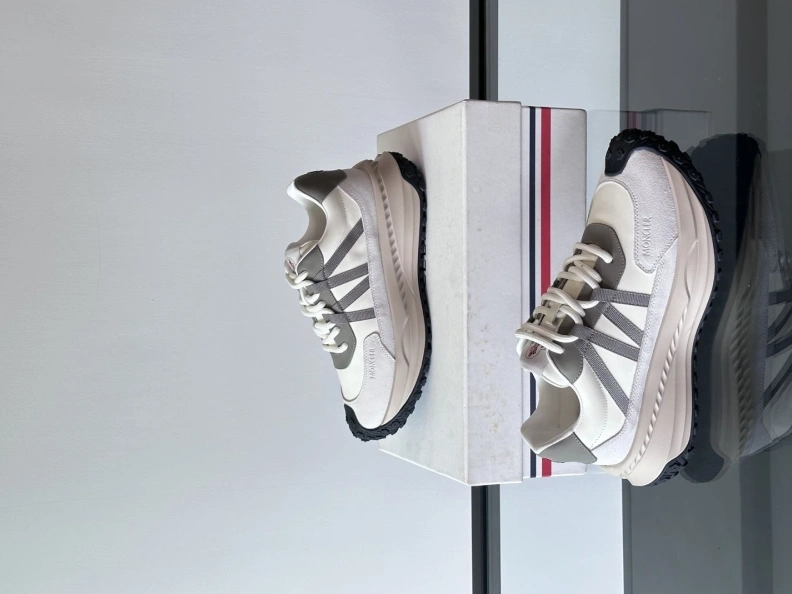 Sophisticated Mxnclxr Sneakers 197311