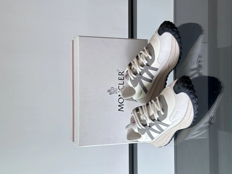 Sophisticated Mxnclxr Sneakers 197311