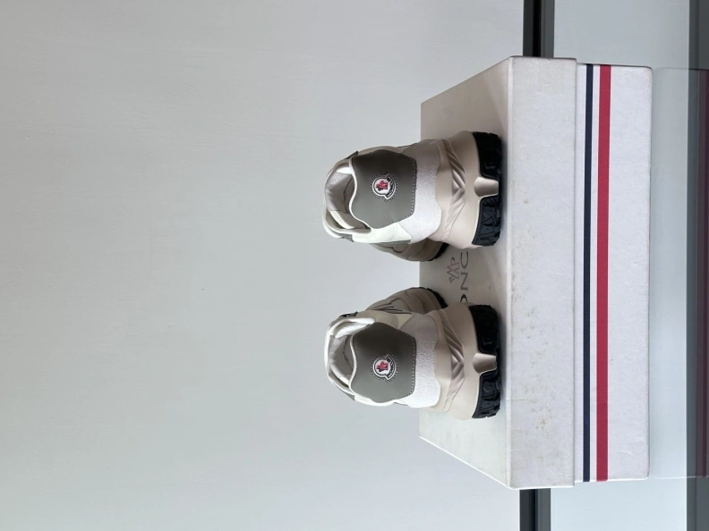 Sophisticated Mxnclxr Sneakers 197311