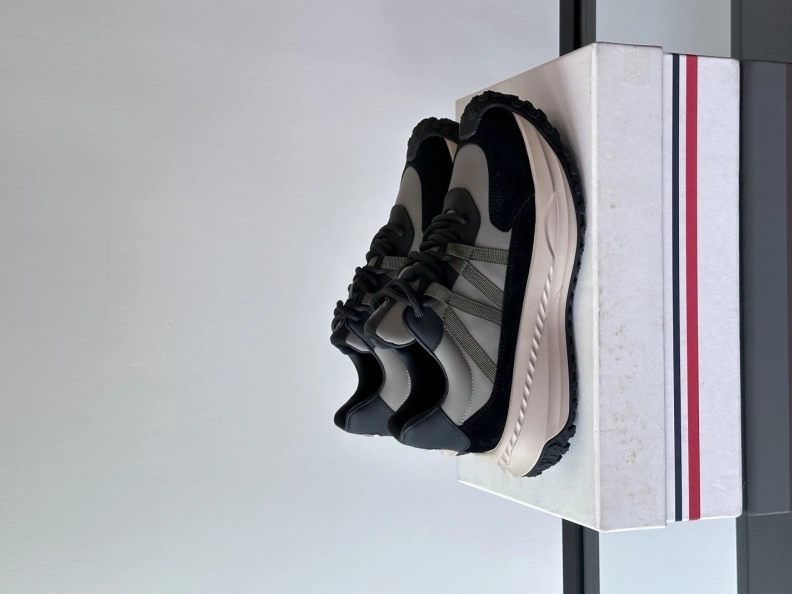 Unique Mxnclxr Sneakers 197313