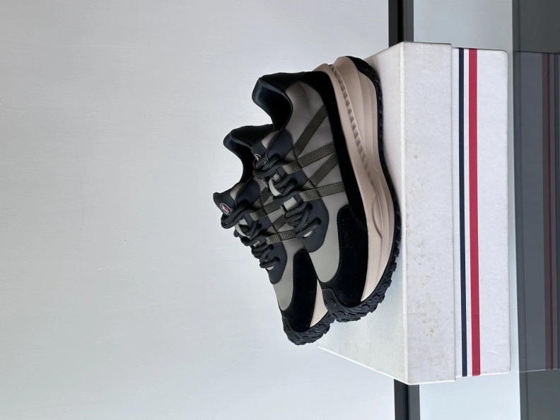 Unique Mxnclxr Sneakers 197313