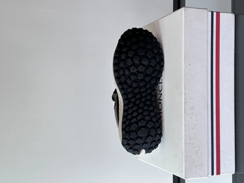 Unique Mxnclxr Sneakers 197313