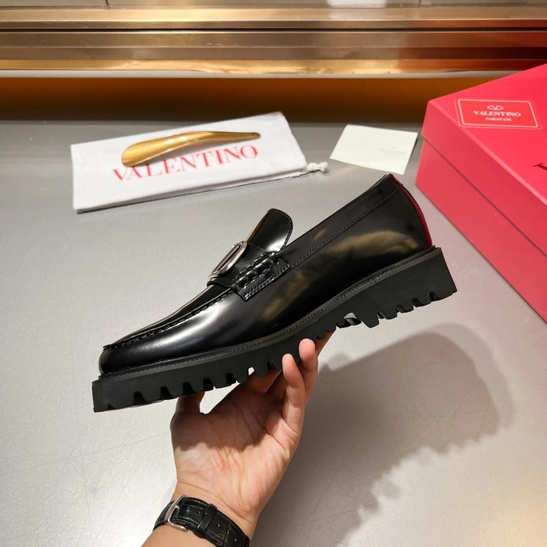 Comfortable Vxlxntino Leather Shoes 229201