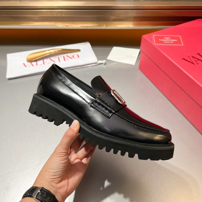 Comfortable Vxlxntino Leather Shoes 229201