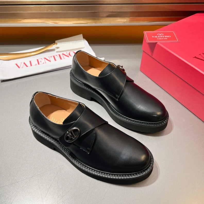 Compact Vxlxntino Leather Shoes 229185