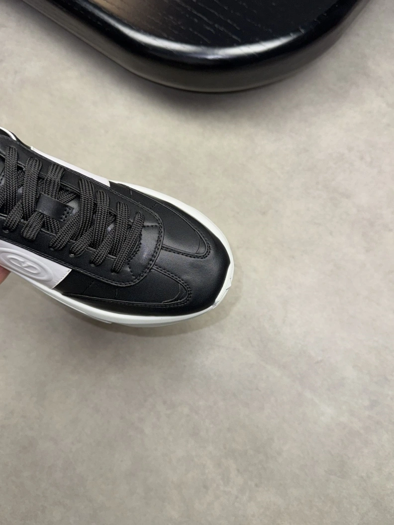 Vxlxntino Sneakers SmartChoice 229108