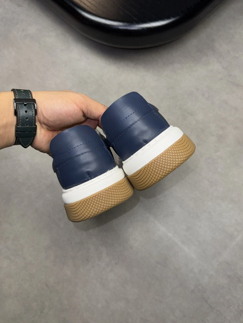 Gxccx Casual Shoes Sophisticated 156115