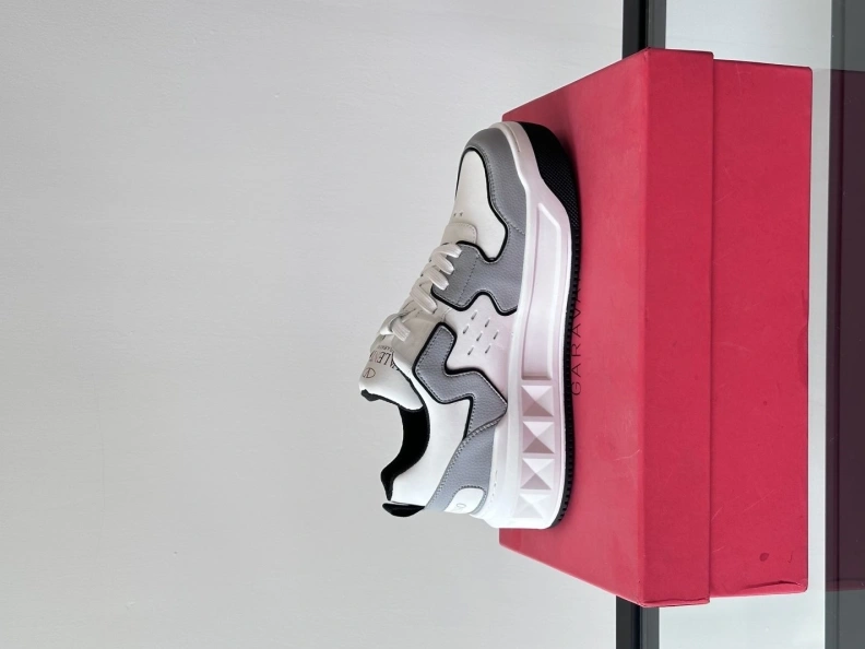 Breathable Vxlxntino Sneakers 229099