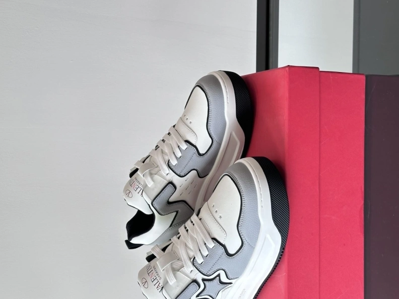 Breathable Vxlxntino Sneakers 229099