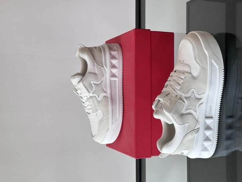 SportInspired Vxlxntino Sneakers 229105