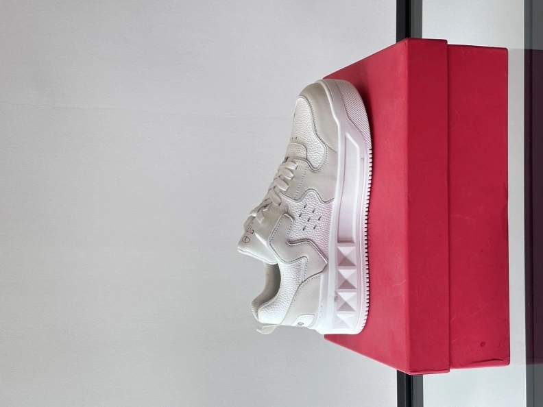 SportInspired Vxlxntino Sneakers 229105