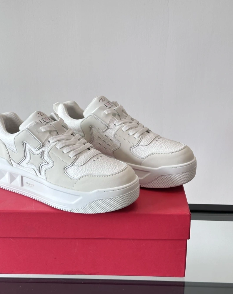 SportInspired Vxlxntino Sneakers 229105